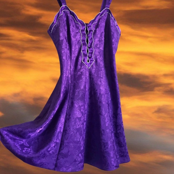 🦋Vintage Butterfly Shimmery Silky Dark Purple Lingerie Slip Dress🦋 - Picture 16 of 16